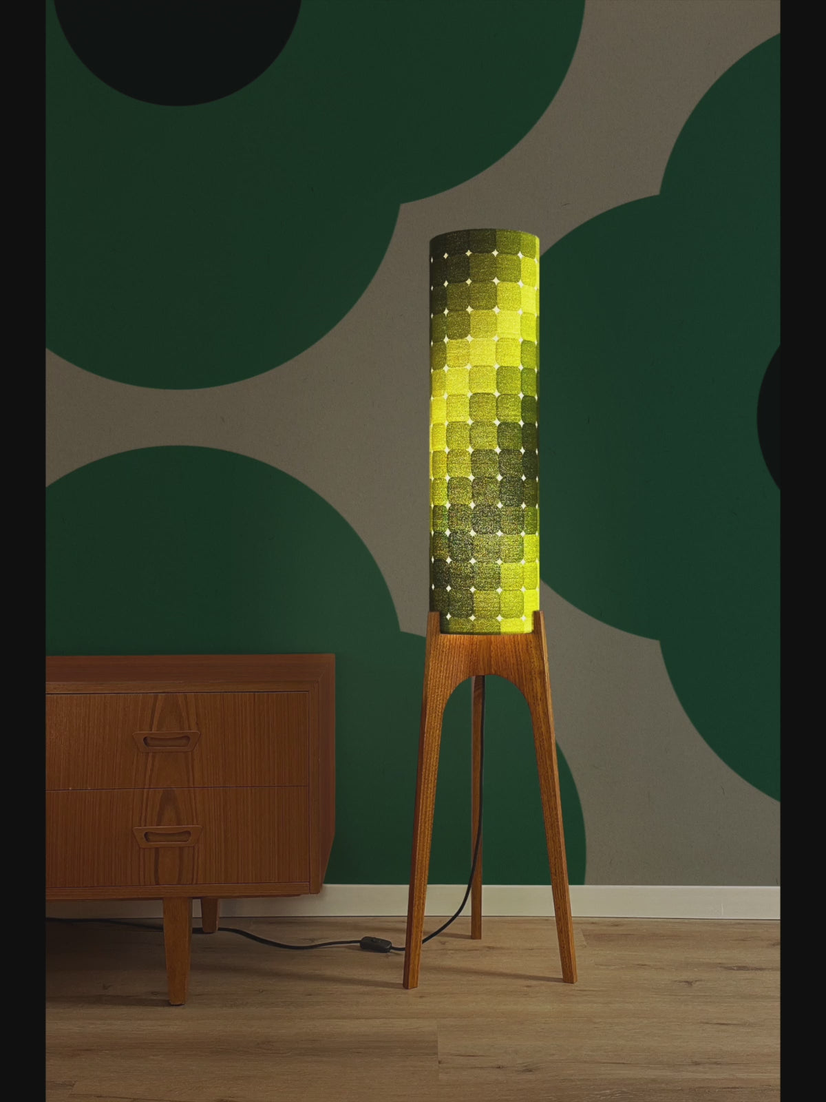 15 Sec Archie Rocket Floor Lamp Collection video with lights on